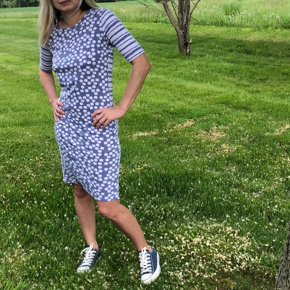 LuLaRoe Dresses & Skirts - LulaRoe Dress! SZ Small!